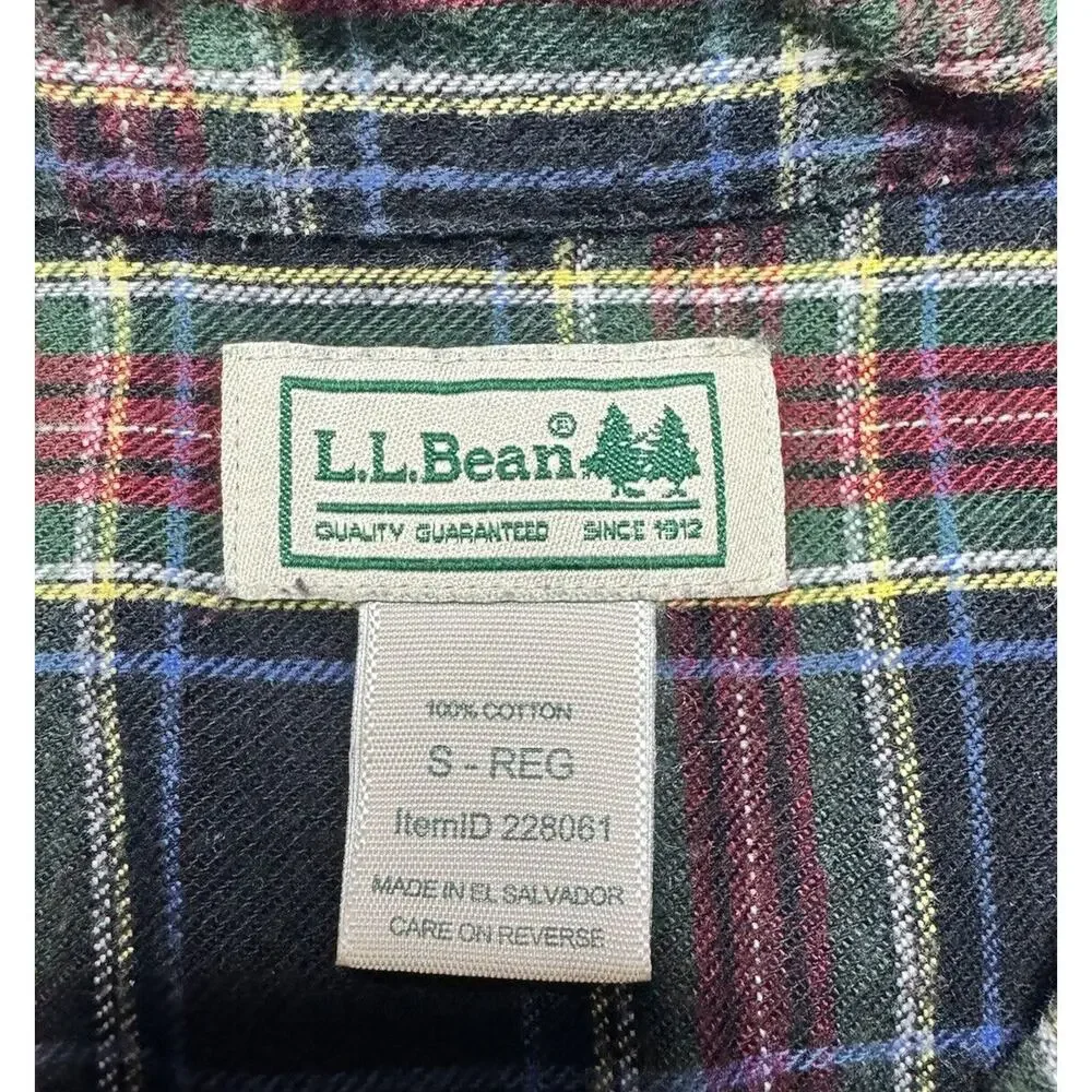 LL Bean Men's Multicolor Plaid Flannel Button Up‎ Shirt - Size S-Reg